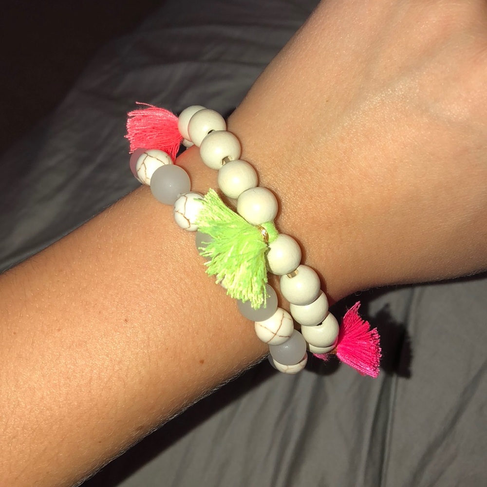 Stack tassel bracelets - Picture 2 of 3